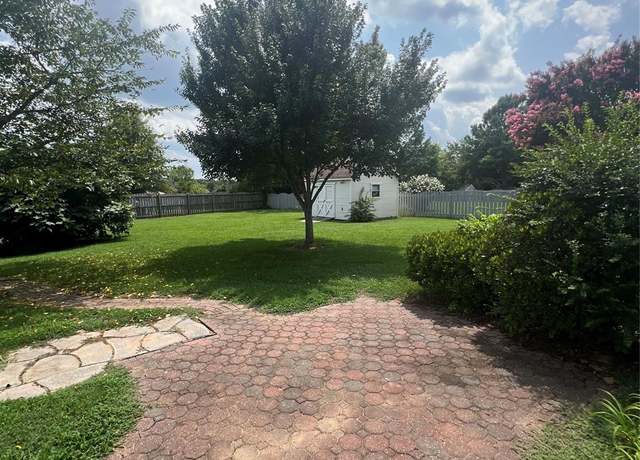 Property at 4817 Mossy Cup Ln, Monroe, NC 28110, 4 beds, 3 baths
