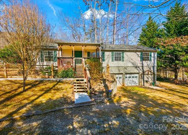 Property at 35 Evelyn Acres Dr, Asheville, NC 28806, 3 beds, 2 baths