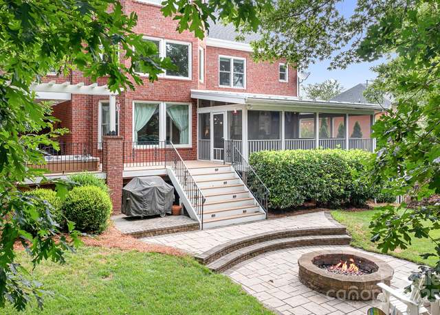 Property at 14138 Timbergreen Dr, Huntersville, NC 28078, 5 beds, 4.5 baths