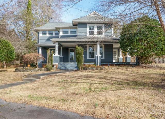 Property at 1740 12th Street Dr NW, Hickory, NC 28601, 4 beds, 3 baths