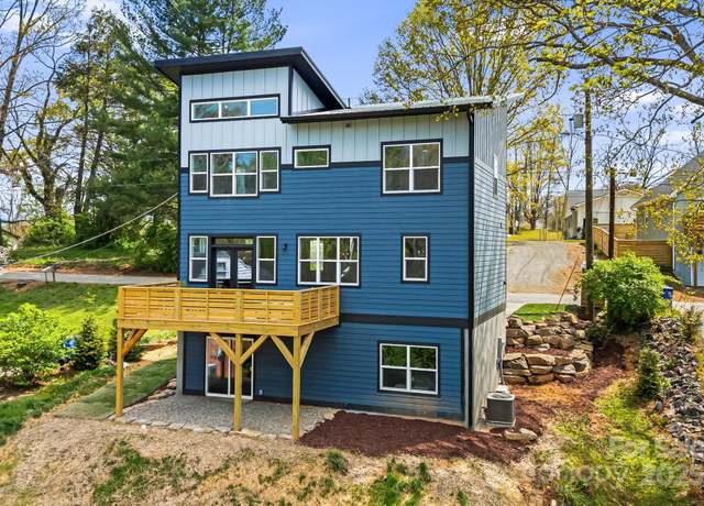 Property at 37 Crestview St, Asheville, NC 28803, 4 beds, 3.5 baths