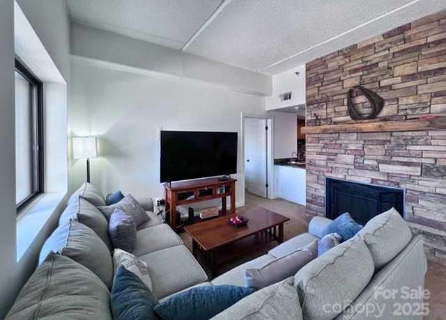 Property at 303 Sugar Top Dr #2323, Sugar Mountain, NC 28604, 2 beds, 2 baths