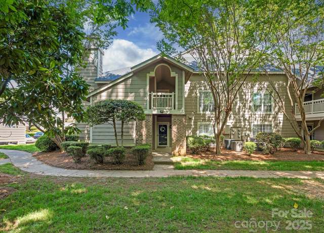 Property at 5011 Sharon Rd Unit J, Charlotte, NC 28210, 3 beds, 2 baths