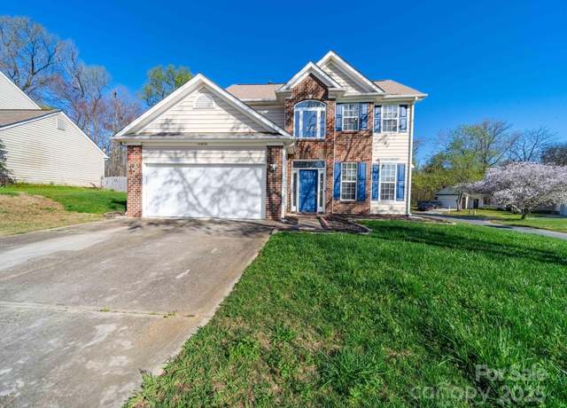 Property at 14802 Rolling Sky Dr, Charlotte, NC 28273, 3 beds, 2.5 baths