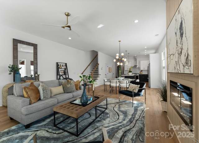 Property at 2006 St John St, Charlotte, NC 28216, 4 beds, 2.5 baths