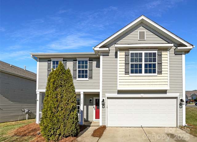 Property at 1542 Eastway Dr, Dallas, NC 28034, 4 beds, 2.5 baths