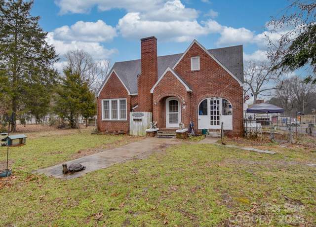 Property at 1231 Cherry Hill Rd, Mocksville, NC 27028, 2 beds, 1 bath
