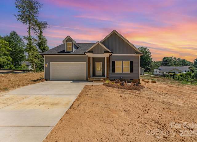 Property at 309 Walker St, Kannapolis, NC 28081, 3 beds, 2 baths