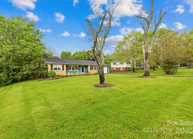 Property at 1204 Meadowood Dr, Shelby, NC 28150, 3 beds, 1.5 baths