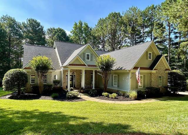 Property at 347 Bayberry Creek Cir, Mooresville, NC 28117, 4 beds, 3.5 baths