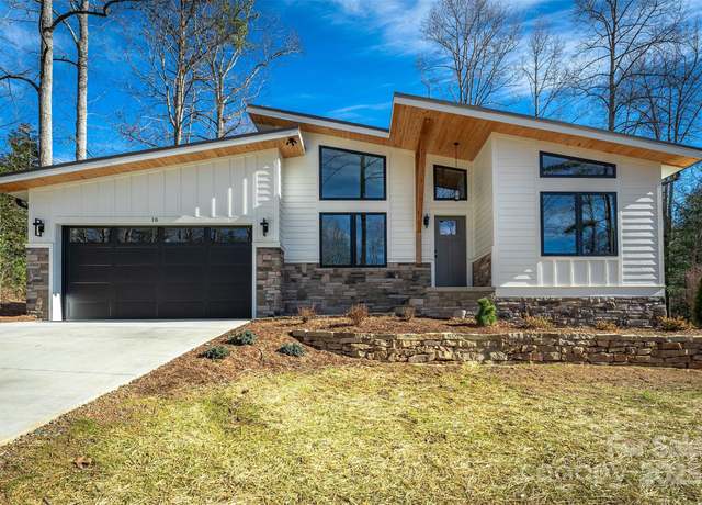 Property at 16 Taze Ct, Black Mountain, NC 28711, 3 beds, 2.5 baths