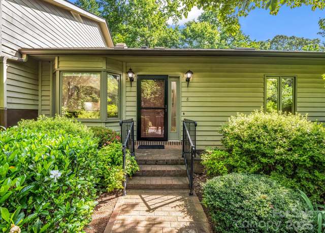 Property at 8 Hunting Country Trl, Tryon, NC 28782, 3 beds, 3 baths