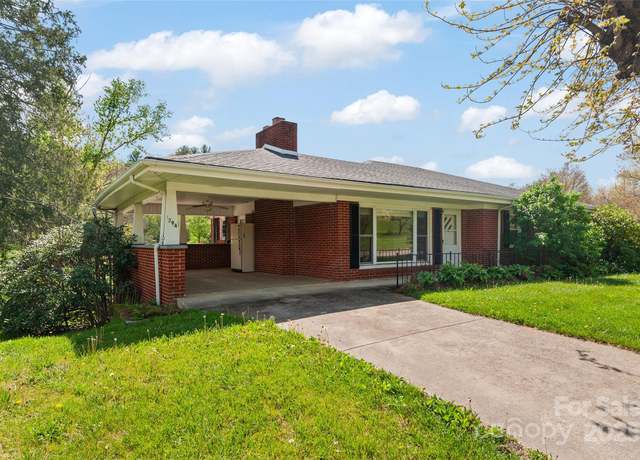 Property at 1294 Beaverdam Rd, Canton, NC 28716, 3 beds, 1.5 baths
