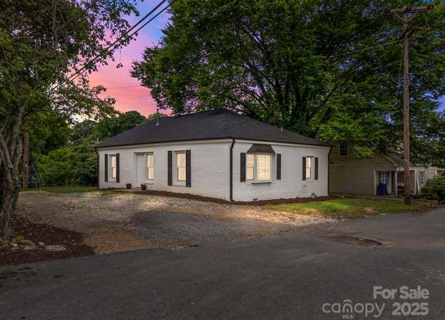 Property at 207 Eden St, Davidson, NC 28036, 4 beds, 2 baths
