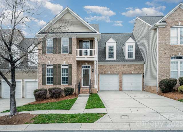 Property at 10349 Linksland Dr, Huntersville, NC 28078, 4 beds, 3.5 baths