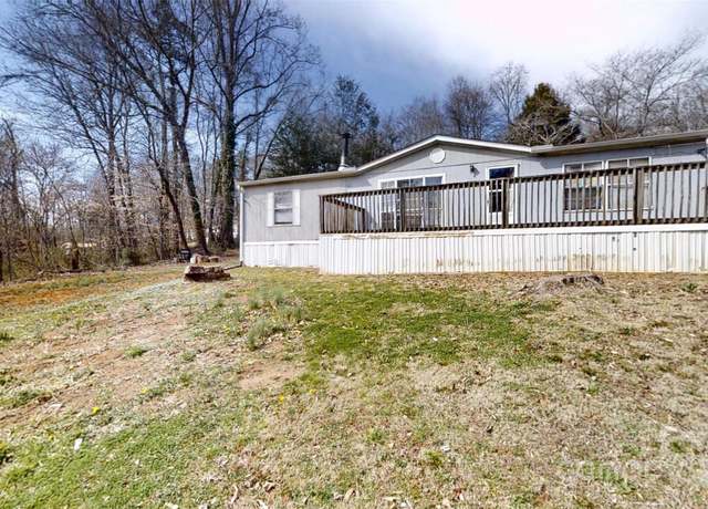 Property at 125 Ridgedale Rd #30, Candler, NC 28715, 3 beds, 2 baths