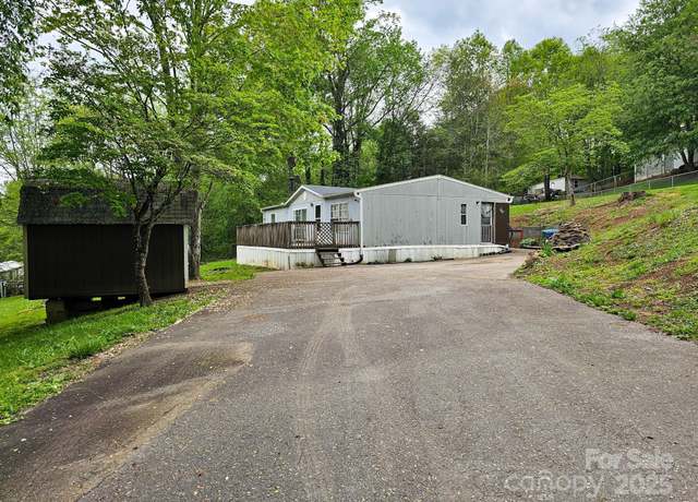 Property at 125 Ridgedale Rd #30, Candler, NC 28715, 3 beds, 2 baths