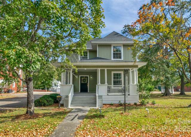 Property at 107 Rockingham Rd, Rockingham, NC 28379, 5 beds, 3.5 baths