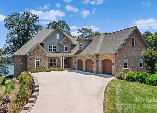 Property at 1122 Astoria Pkwy, Catawba, NC 28609, 4 beds, 4.5 baths