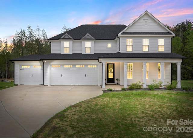 Property at 8756 Sherrills Ford Rd, Sherrills Ford, NC 28673, 4 beds, 3.5 baths