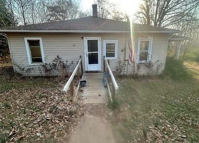 Property at 4112 Hill Haven Dr, Vale, NC 28168, 3 beds, 1.5 baths