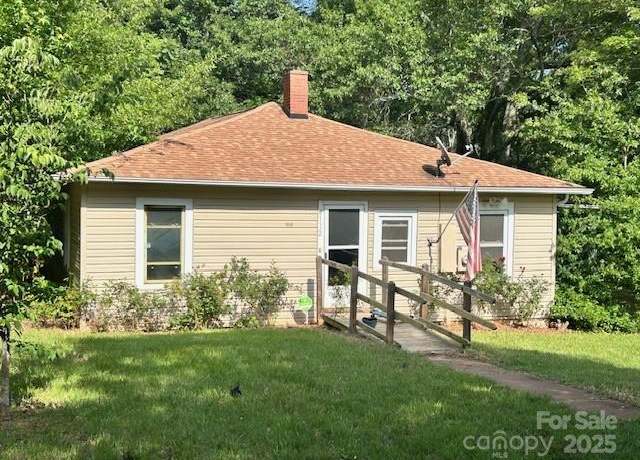 Property at 4112 Hill Haven Dr, Vale, NC 28168, 3 beds, 1.5 baths