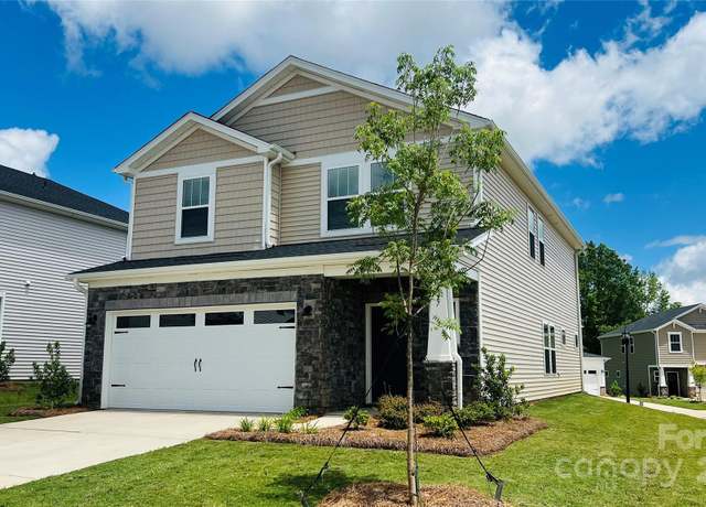 Property at 827 Blue Canyon Dr, York, SC 29745, 5 beds, 3 baths
