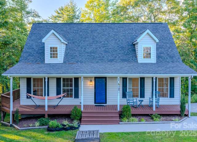 Property at 76 Overlook Pointe Dr, Spruce Pine, NC 28777, 3 beds, 2.5 baths