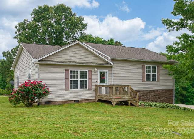 Property at 6079 Little River Ct, Granite Falls, NC 28630, 3 beds, 2 baths