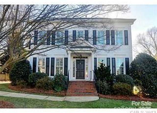 Property at 7618 Sharpthorne Pl, Charlotte, NC 28270, 3 beds, 2.5 baths