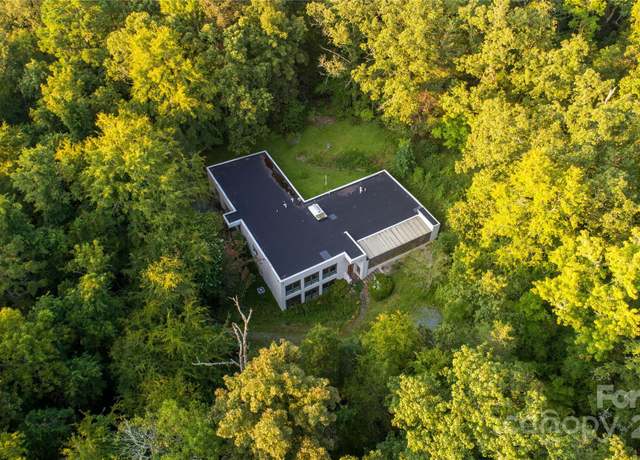 Property at 9224 Maggie Robinson Rd, Waxhaw, NC 28173, 3 beds, 2 baths