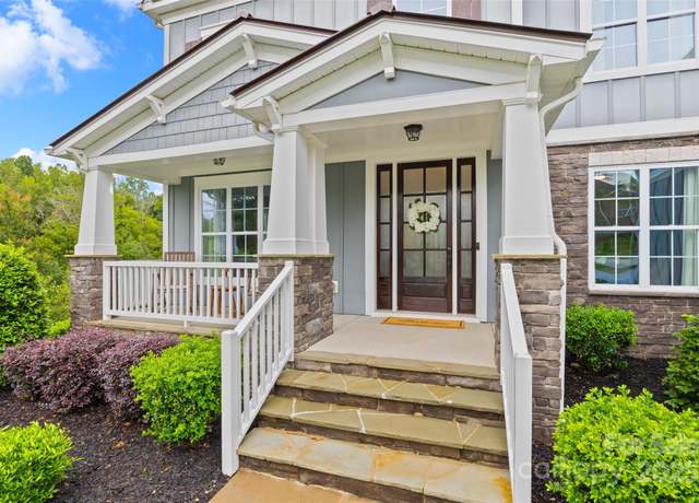 Property at 414 Hampton Trail Dr, Fort Mill, SC 29708, 4 beds, 3.5 baths