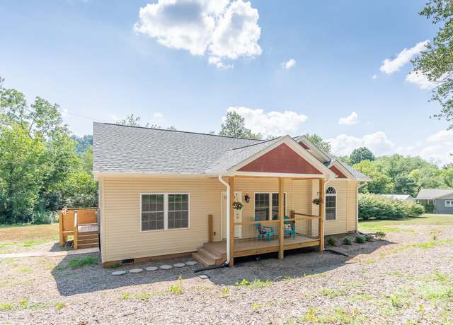 Property at 152 Ben Lippen Rd, Asheville, NC 28806, 3 beds, 2 baths