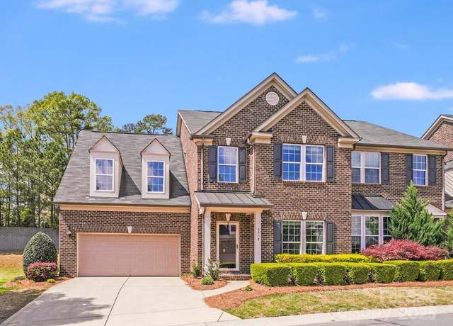Property at 3518 Park South Station Blvd, Charlotte, NC 28210, 4 beds, 3.5 baths