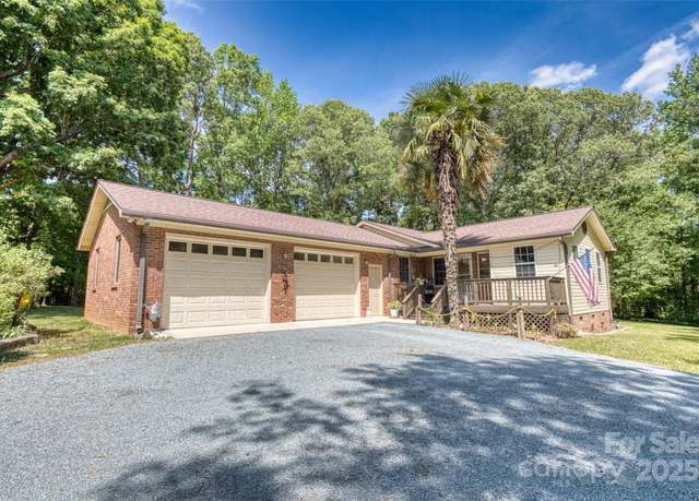 Property at 3116 Old Montgomery Place Rd, Monroe, NC 28112, 3 beds, 2 baths