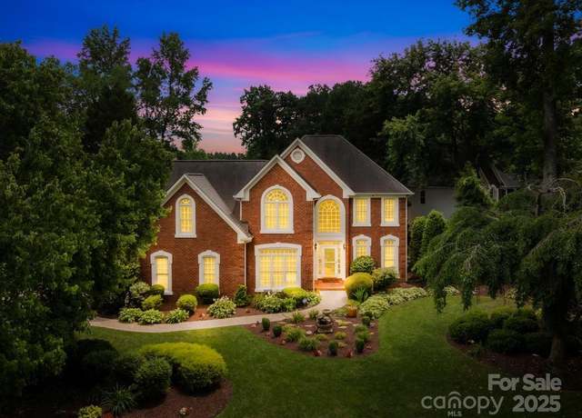 Property at 9514 Hayenridge Ct, Huntersville, NC 28078, 4 beds, 2.5 baths