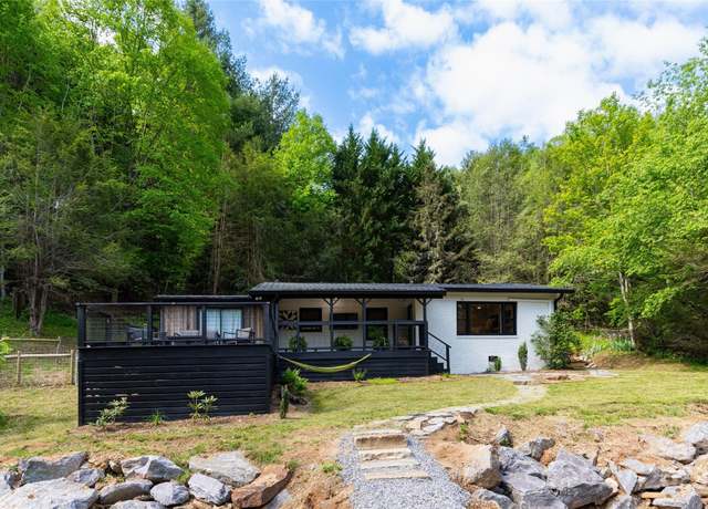 Property at 610 Banks Creek Rd, Burnsville, NC 28714, 2 beds, 2 baths