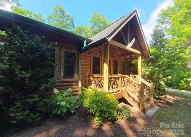 Property at 3058 Golden Rd, Lake Toxaway, NC 28747, 2 beds, 2.5 baths
