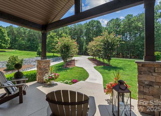 Property at 4616 Gold Finch Dr, Denver, NC 28037, 4 beds, 3.5 baths