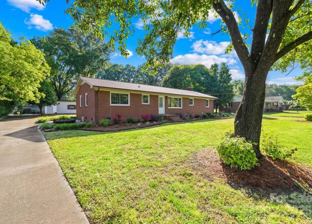 Property at 1408 Delview Rd, Cherryville, NC 28021, 3 beds, 2 baths