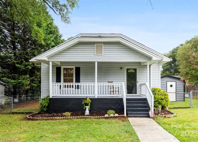 Property at 204 Live Oak Ave, Belmont, NC 28012, 2 beds, 1 bath
