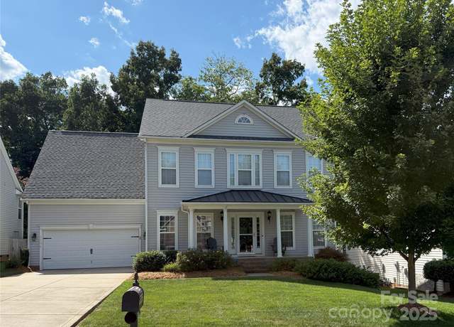 Property at 1154 Elrond Dr NW, Charlotte, NC 28269, 4 beds, 2.5 baths