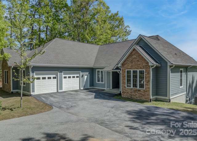 Property at 883 Big Raven Ln, Saluda, NC 28773, 3 beds, 2 baths