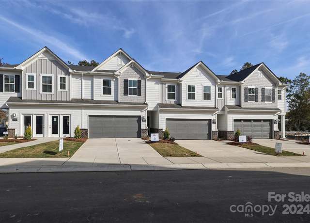 Property at 2109 Bayou Trace Dr Lot 11, Charlotte, NC 28262, 3 beds, 2.5 baths