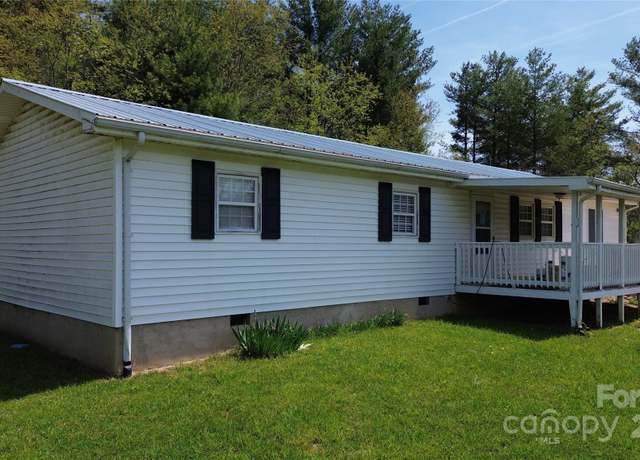 Property at 355 Round Knob Church Rd, West Jefferson, NC 28694, 3 beds, 2.5 baths