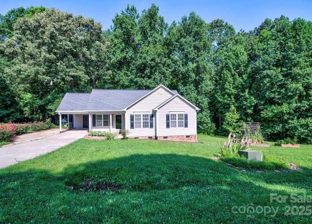 Property at 5437 Mallard Ln, Gastonia, NC 28052, 3 beds, 2 baths