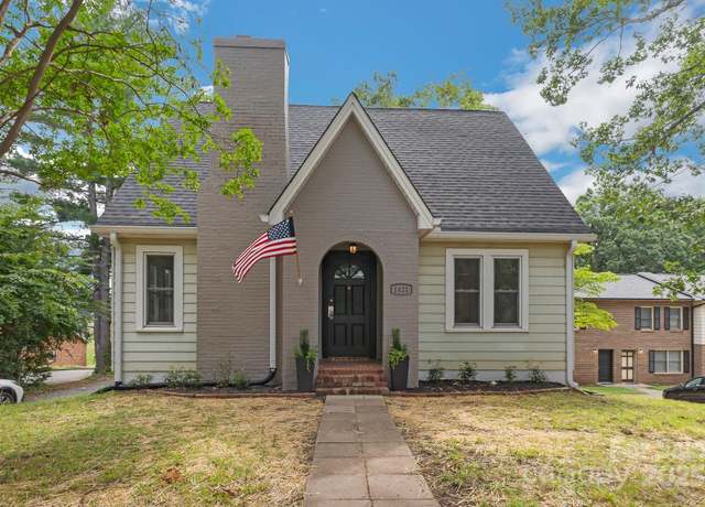 Property at 1421 12th Street Dr NW, Hickory, NC 28601, 3 beds, 2 baths
