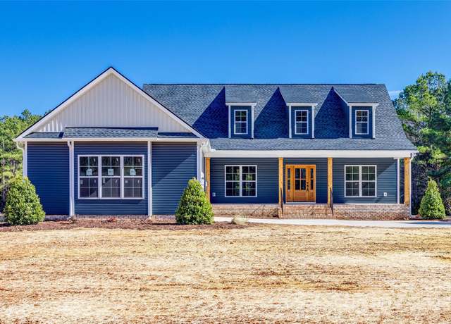 Property at 636 Edwards Rd, Fort Lawn, SC 29714, 4 beds, 3 baths
