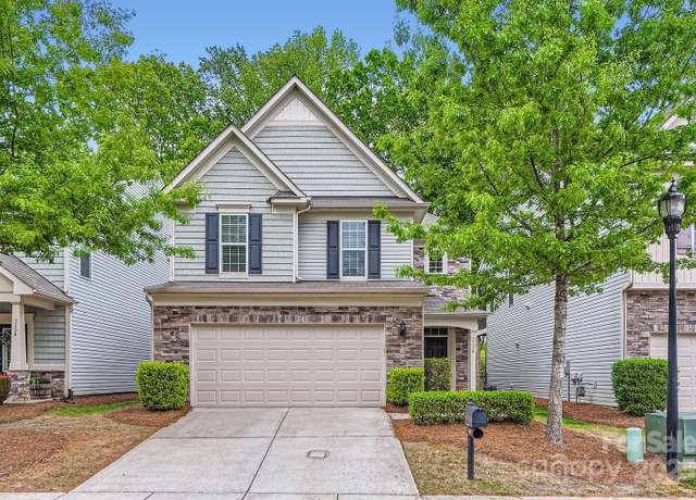 Property at 5150 Mount Clare Ln, Charlotte, NC 28210, 3 beds, 2.5 baths