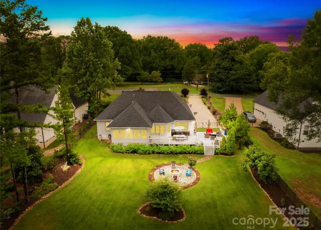 Property at 22312 John Gamble Rd, Cornelius, NC 28031, 3 beds, 2.5 baths